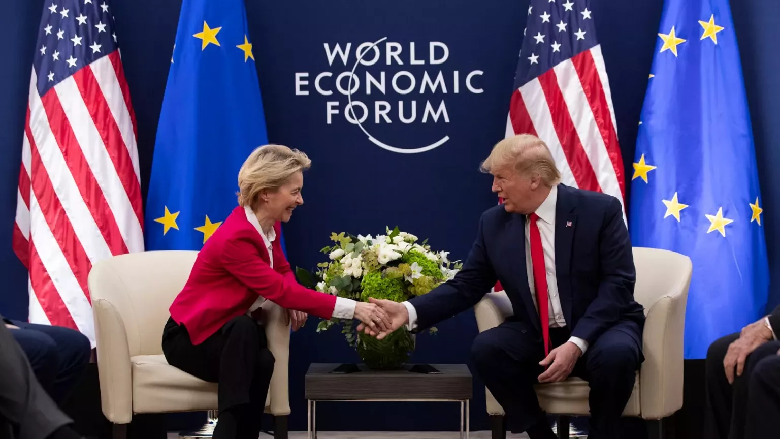 Трамп і Урсула фон дер Ляєн провели переговори щодо ультиматуму, висунутого Путіним.