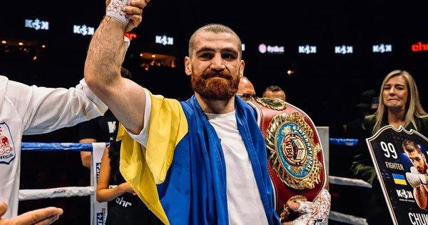 Український боксер опинився всього в одному кроці від потрапляння до п'ятірки найкращих спортсменів світу у категорії напівсередньої ваги.