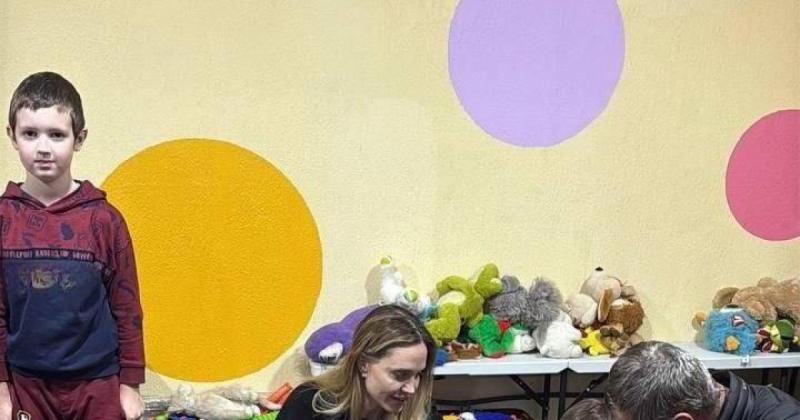 Фотографії Анджеліни Джолі в Херсоні швидко розповсюджуються в Інтернеті -- online.ua