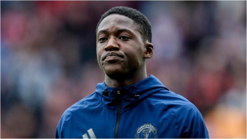 Манчестер Юнайтед опинився на межі втрати свого провідного гравця - футболіст висунув вимоги. - Футбол24