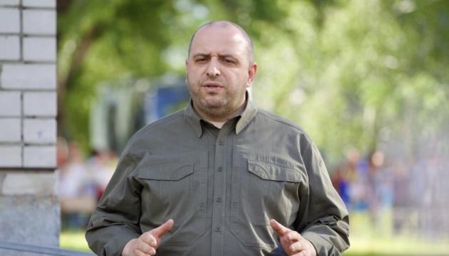 Мирні переговори: Умєров представить президенту Зеленському детальний звіт після прибуття до Європи.