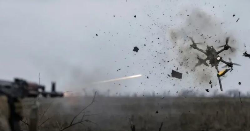 Протягом доби відбулося 53 бойові зіткнення на фронті, серед яких 12 атак зафіксовано на Костянтинівському напрямі, а 19 - на Покровському.