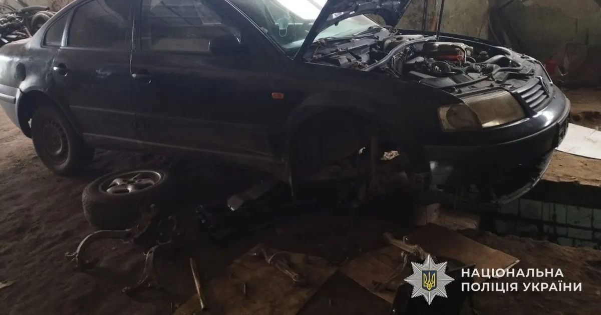 Правоохоронці Яворівського району швидко затримали 38-річного зловмисника, який займався крадіжкою автомобілів.