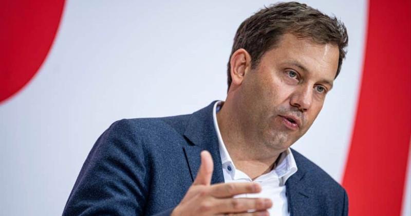 Віцеканцлер Німеччини Клінгбайль заявив, що Сполучені Штати зменшують свою політичну та культурну прихильність до Європи.