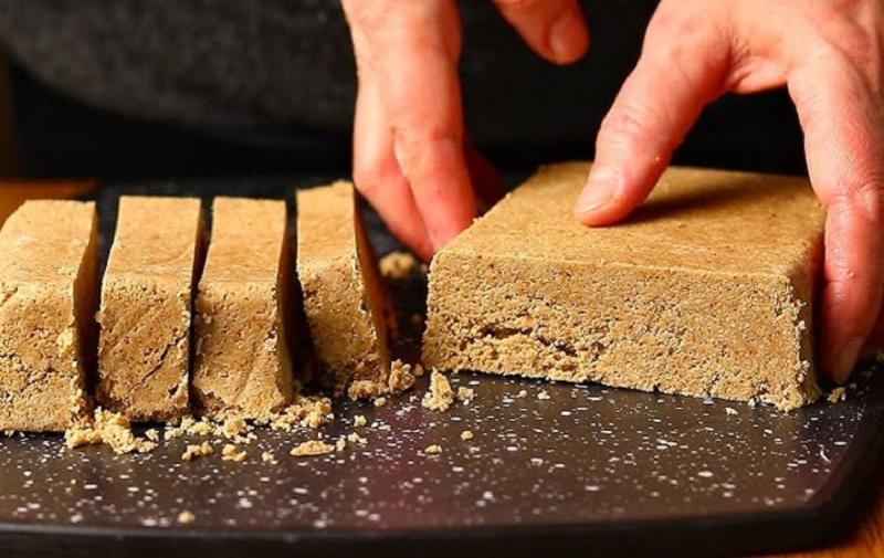 Халва без цукру, приготована вдома: смачна та корисна!