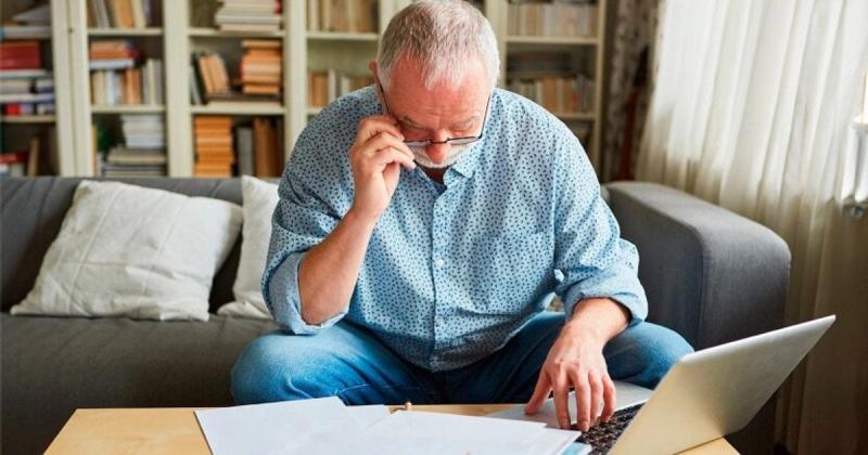 Пенсійні виплати в Україні у 2026 році: які вимоги щодо страхового стажу та хто отримав перерахунок виплат з 1 січня.