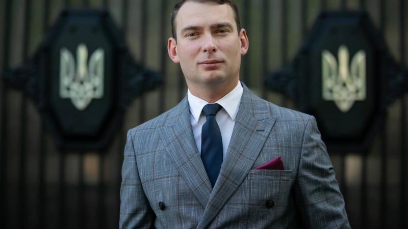 У парламенті немає опалення, водопостачання та електрики, - заявив нардеп.