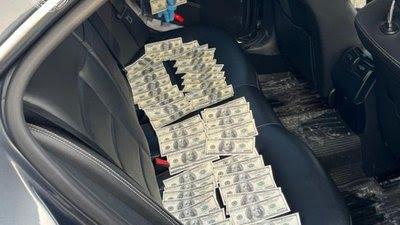 Схема уникнення кримінальної відповідальності в Києві: посередник за певну винагороду знімав людей з розшуку.