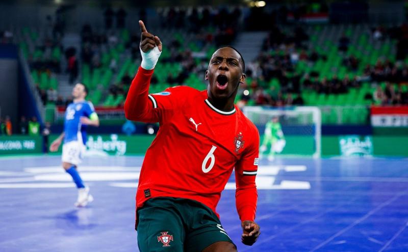 Найсильніша команда Європи з футзалу стартувала у захисті свого титулу з неймовірної волевої перемоги - Футбол24.