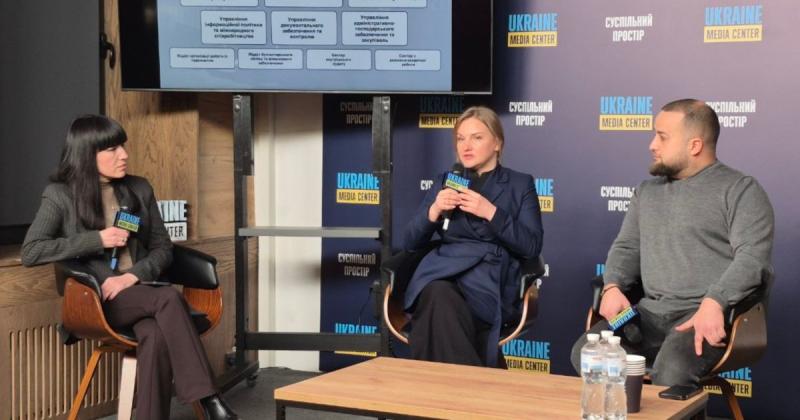 В Україні офіційно запрацював Офіс військового уповноваженого.