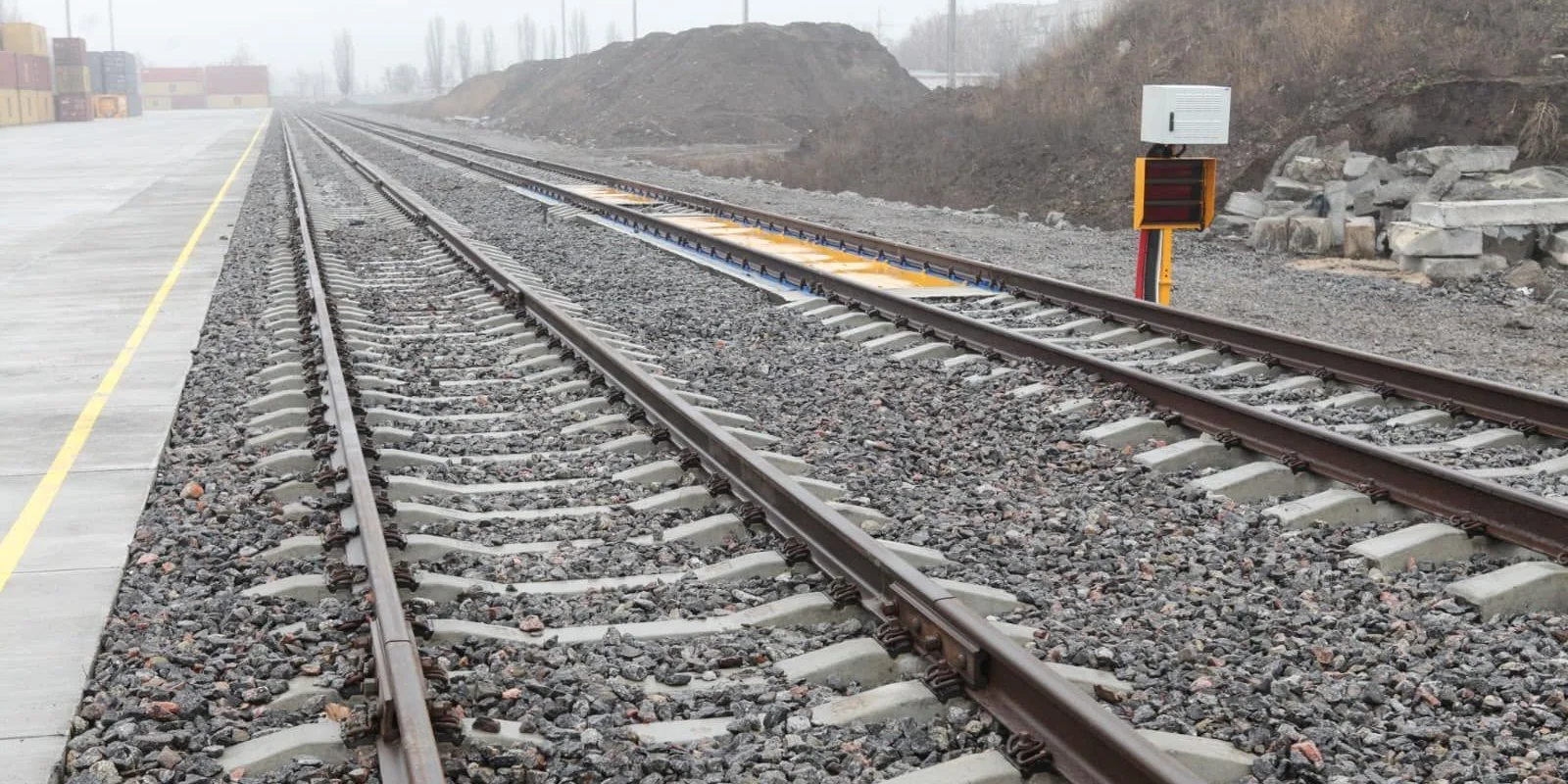 Під контролем Ахметова. Найбільша приватна залізнична компанія в Україні у 2025 році розширила свої обсяги перевезень.