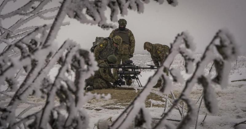 На фронті зафіксовано 75 зіткнень, зокрема, найбільш активні дії ворога спостерігаються в Гуляйпільському напрямку, повідомляє Генеральний штаб.