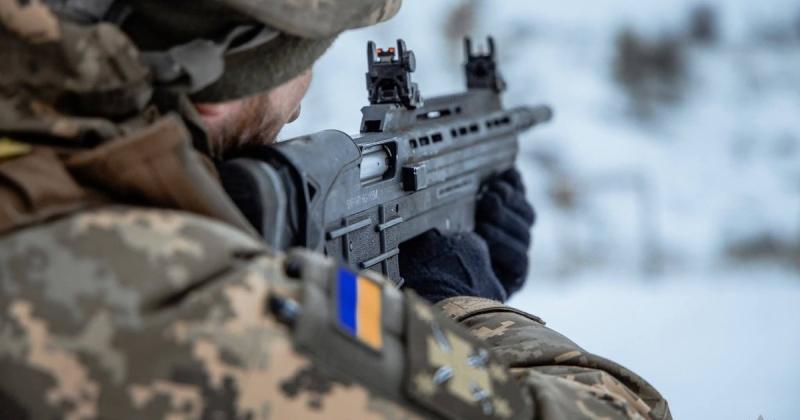 На фронті було зареєстровано 52 збройні зіткнення, з яких практично половина відбулася в Гуляйпільському напрямку, повідомляє Генеральний штаб.