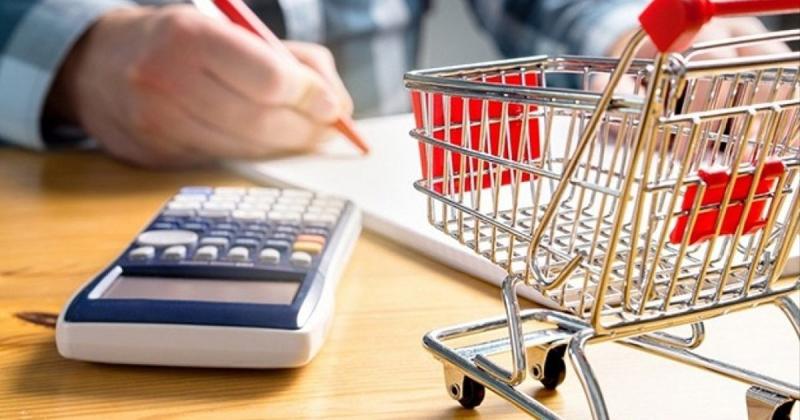 Протягом року в Україні спостерігався ріст цін на 7,6%. Які товари стали найдорожчими? Дивіться ІНФОГРАФІКУ.