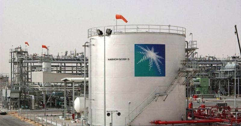 Саудівська Аравія відновила функціонування свого найбільшого нафтопереробного заводу після атак дронів з Ірану, повідомляє Bloomberg.