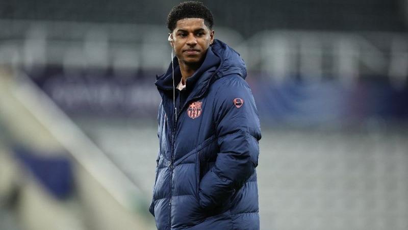 Маркус Рашфорд може залишитися в Барселоні через проблеми, які виникли з Манчестер Юнайтед.