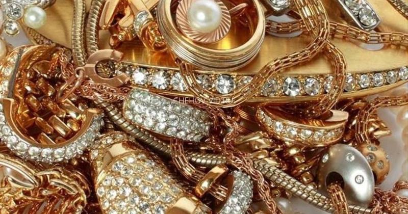 Третина ювелірного сектору України повідомляє про доходи, які не здатні покрити навіть основні витрати, згідно з даними податкових органів.