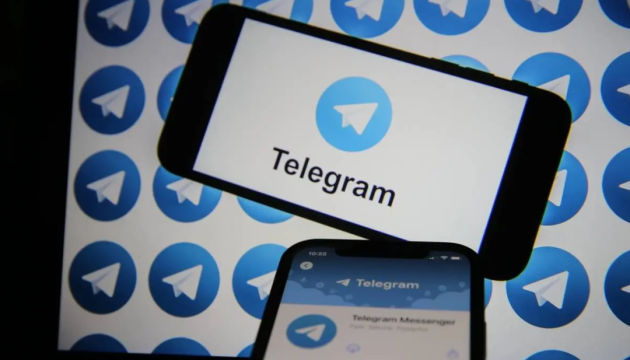 Згідно з інформацією NYT, президент Зеленський не має додатка Telegram на своєму телефоні.