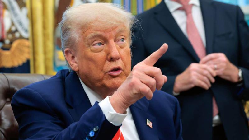 Трамп запевнив, що готовий продовжувати співпрацю з Україною та Росією з метою зупинки конфлікту.