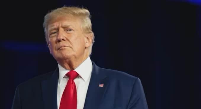 Трамп знову висловив звинувачення на адресу Росії щодо викрадення технологій, пов'язаних із гіперзвуковими ракетами.