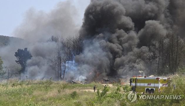 У Південній Кореї стався інцидент із патрульним літаком військово-морського флоту, який зазнав аварії.
