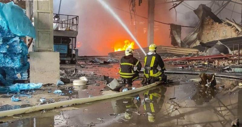 Комбінована атака на Тернопіль: влада оголосила про наявність постраждалих.