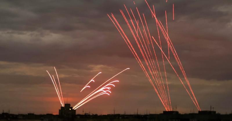 Авіаційні сили: нейтралізовано 43 з 55 безпілотників, а російські війська також випустили 4 ракети.