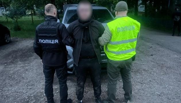 У Закарпатті було затримано диверсанта, що підпалив поштові відділення та об’єкти Укрзалізниці за наказом з Росії.