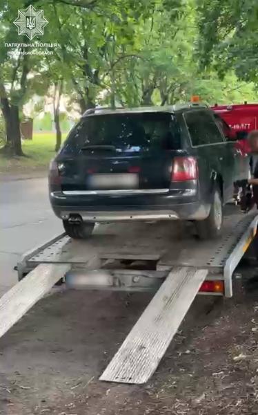 У Рівному затримали жінку-водія, яка перебувала під впливом наркотиків. Місто – Актуальні новини Рівного та регіону – Рівне Вечірнє.