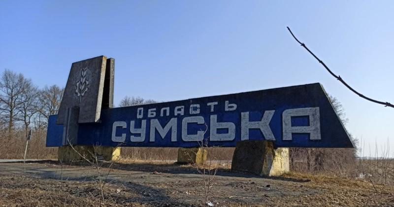 Росія здійснила удар по автобусу, що перевозив цивільних осіб у Сумській області: початкові відомості.
