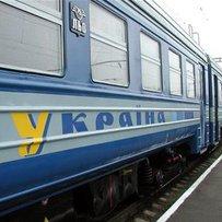 Укрзалізниця успішно завершила процес укладання контрактів на постачання 100 нових вагонів для пасажирських перевезень.
