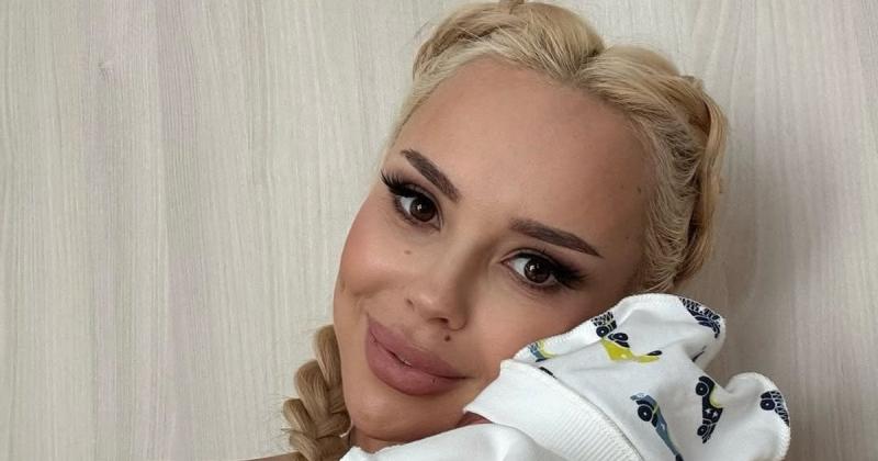 Співачка СолоХа вперше поділилася радісною новиною про народження своєї третьої дитини, продемонструвавши всім свого маленького малюка.