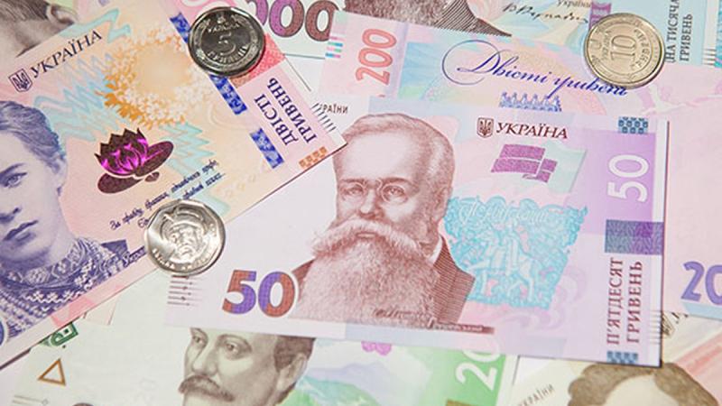 У першій половині року найбільшими прибутків банками в Україні визнані ПриватБанк, Ощадбанк, Райффайзен, Укрексімбанк та ПУМБ, тоді як серед тих, хто зазнав збитків, найгірші результати показали РВС та Альянс.