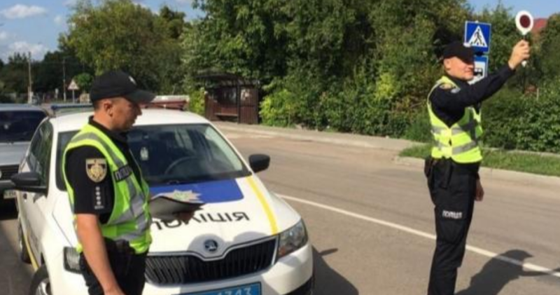 Предмети, заборонені для транспортування в автомобілі: покарання може бути жорстоким, від фінансових штрафів до ув'язнення.