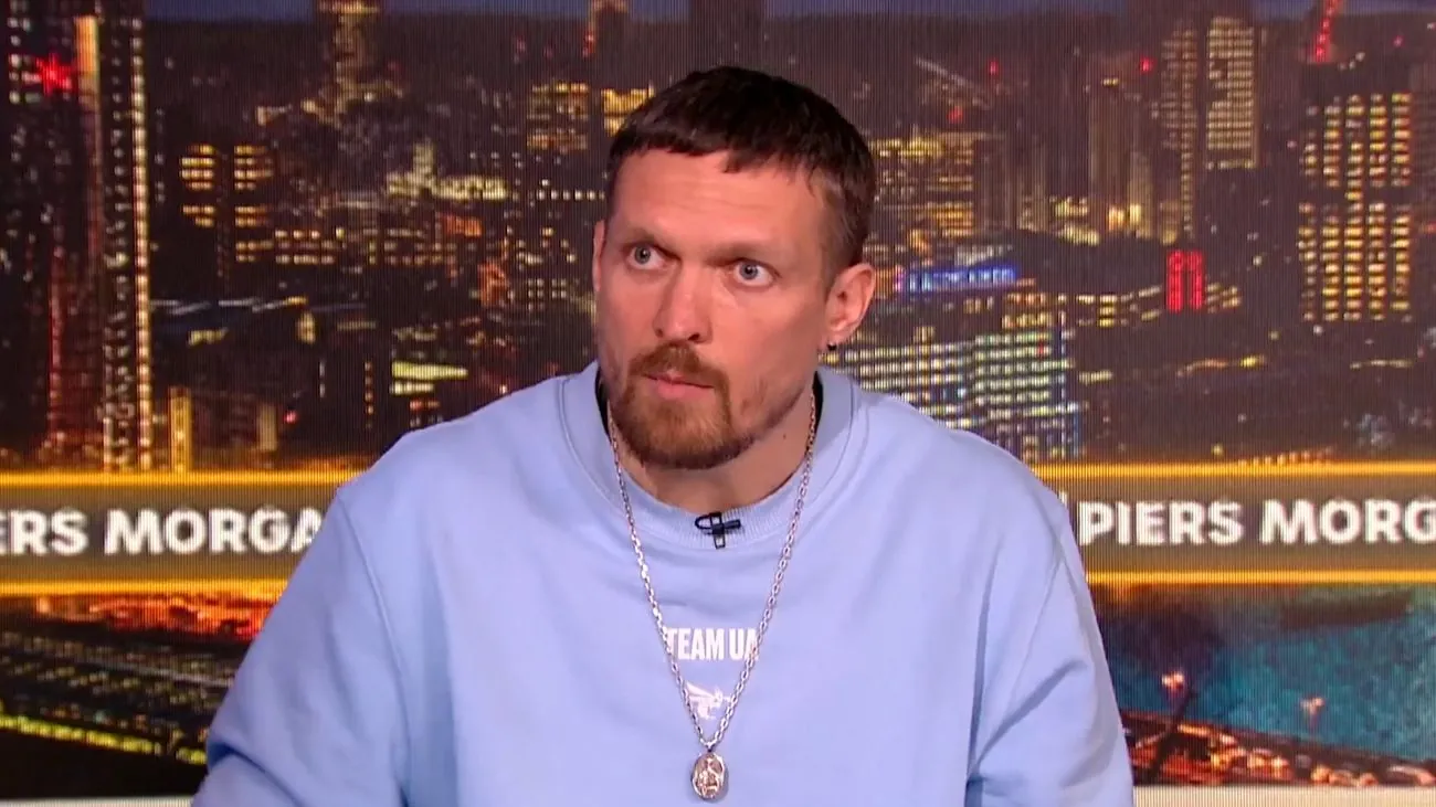 Танцюючи, співаючи та граючи у футбол, WBO висунула вимогу до Усика пройти медичне обстеження і надати підтвердження свого стану здоров'я | УНН