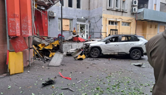 У Новій Каховці під удар дрону потрапив колаборант Леонтьєв, що співпрацював з окупаційною владою, повідомляють ЗМІ.