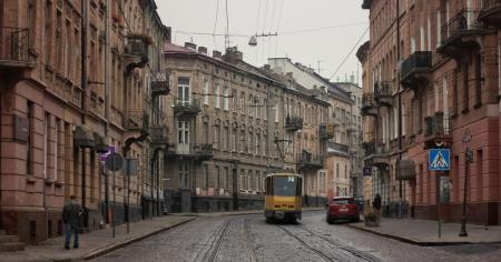 Складні зимові місяці наближаються: у Львові активно готуються до можливих відключень електроенергії та нестачі газу.