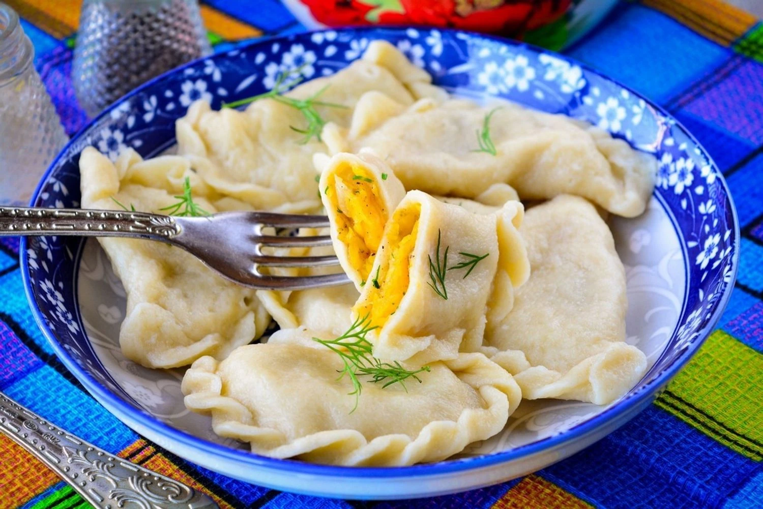 Найкращі рецепти смачних та корисних вареників | УНН