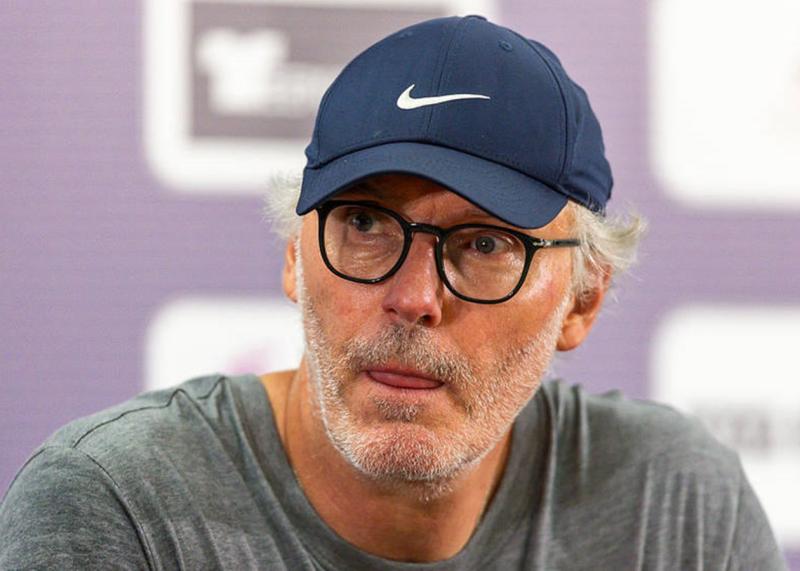 Ювентус вивчає можливість запрошення екс-наставника ПСЖ на посаду головного тренера.