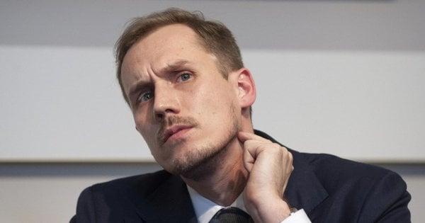 Депутат з польської проросійської партії спробував викрасти товар з магазину IKEA у Кракові.