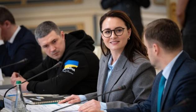 Свириденко та уряд представили звіт президенту Зеленському про результати своєї діяльності за сто днів.