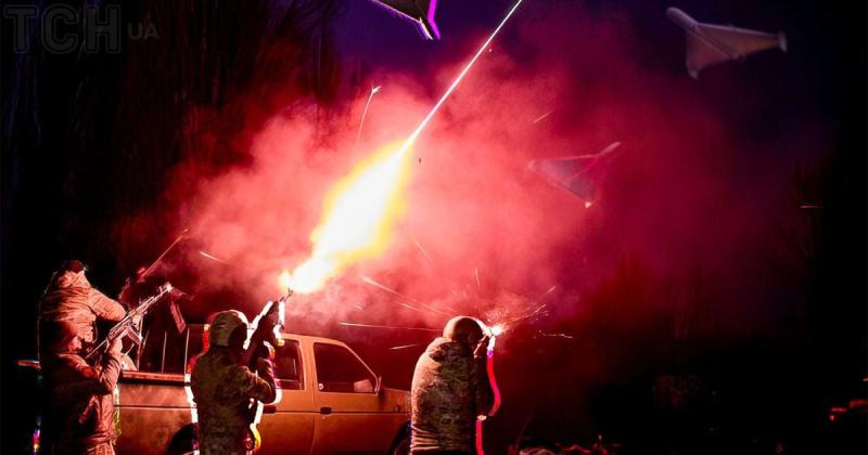 Вибухи на Хмельниччині: офіційні джерела розкрили початкову інформацію.