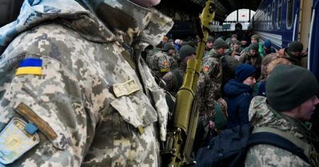 Всеохоплююча мобілізація: чи необхідно залучати всіх українців до бойових дій - думки експертів.