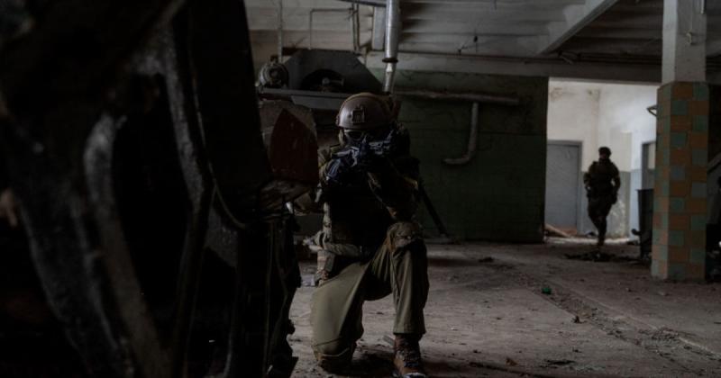 Сили оборони продовжують проводити операції з очищення Покровська, стримуючи противника на північній частині міста - Новини bigmir)net.