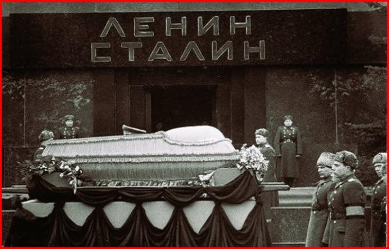 У ніч на 31 жовтня 1961 року з мавзолею було вивезено статую Сталіна - Українська газета Час.