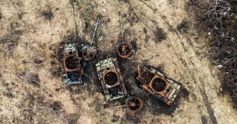 Генеральний штаб Збройних сил України повідомляє: російські війська зазнали втрат приблизно тисячі солдатів за останню добу.