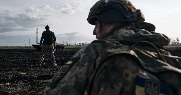 Під завісою туману російські війська намагалися здійснити прорив у Костянтинівку.