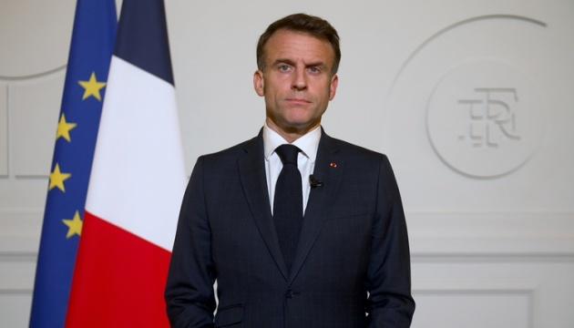 Макрон вивчає варіант запросити китайського лідера на черговий саміт G7, який проходитиме у Франції, повідомляє Bloomberg.