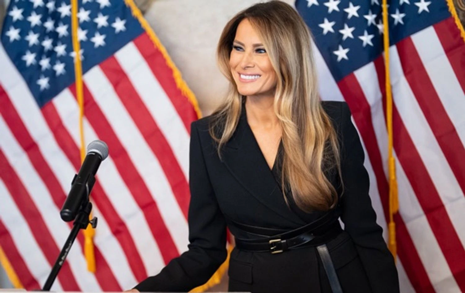 Завдяки залученню Меланії Трамп, Росія передала Україні сімох дітей - повідомляє Білий дім | УНН.