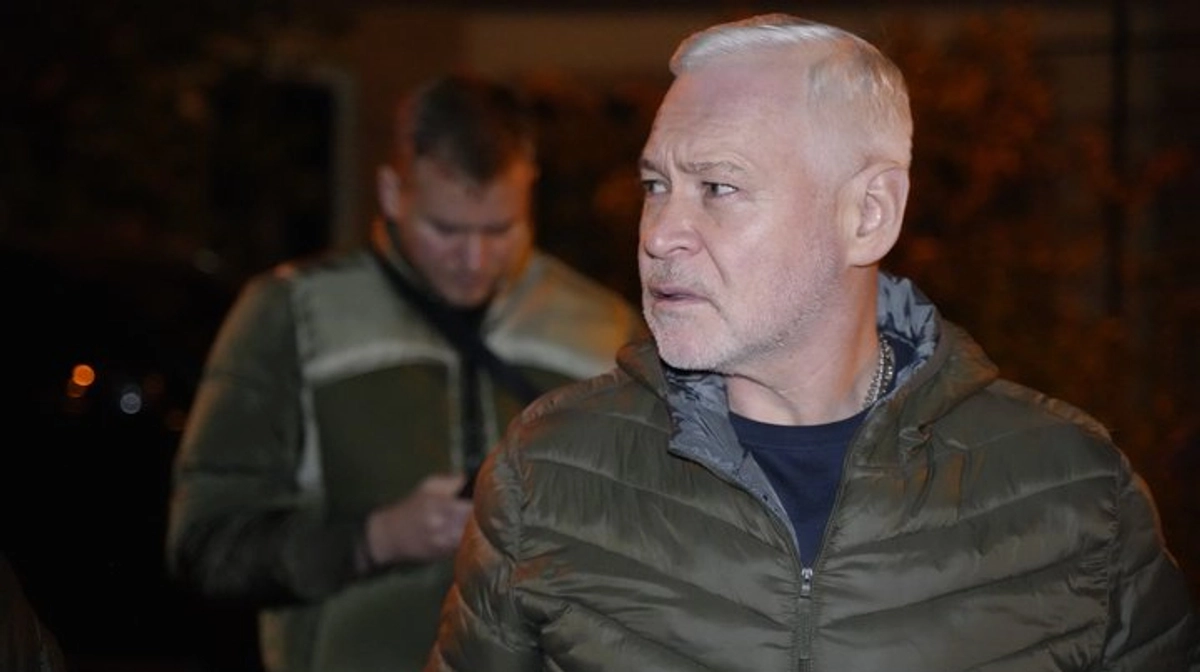 Зеленський вручив Терехову орден: Він відвідує райони, де сталися влучання, та зміцнив стійкість Харкова.